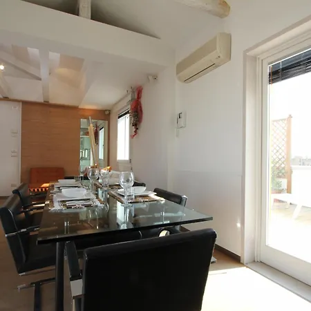 Grand Canal Terrace Palace Apartment Venice