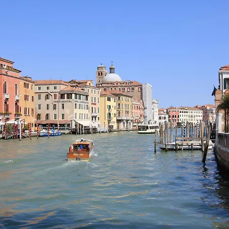 Grand Canal Terrace Palace Daire